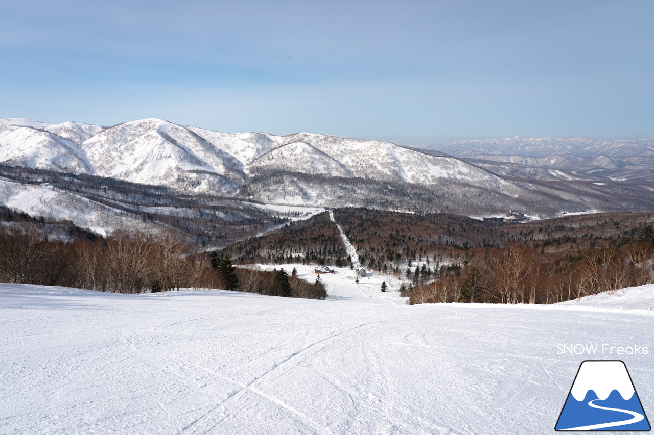 キロロリゾート｜今日の山頂積雪は「340cm」！ビシッと締まったロングコースで快適クルージングが楽しい１日♪